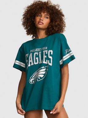 NWT Philadelphia Eagles Stylish & Comfy Campus Cotton Bling Tee! 🏈🎉